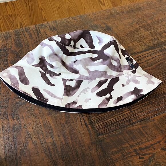 Jim Thompson Animal Print Neutrals Bucket Hat - Picture 5 of 7